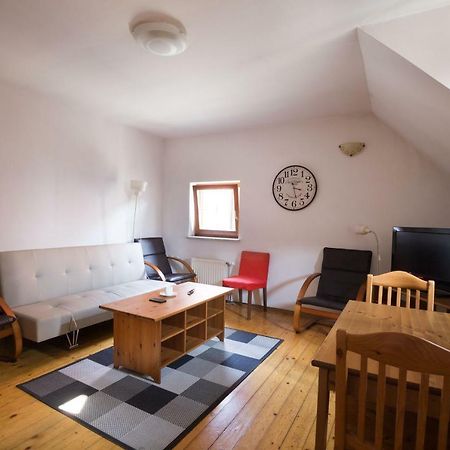 Spacious 2-Bedroom Apartment Zabjak With Ac Tour As Ljubljana Kültér fotó